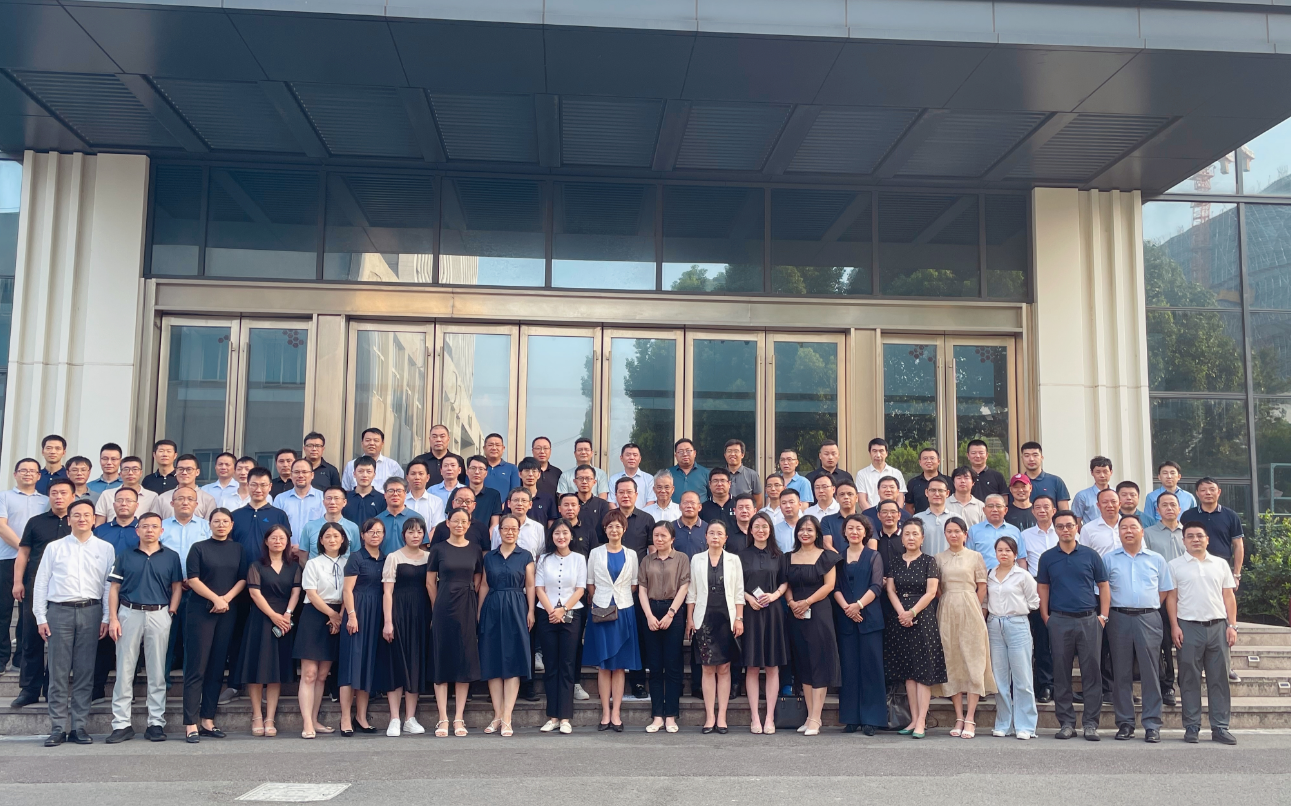 开运体育23年下半年集团规划大会：战略赋能，聚力共赢